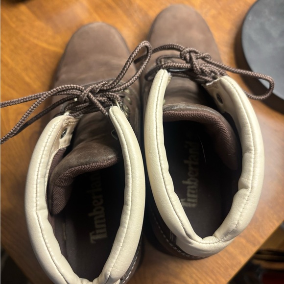 Timberland Brown and Cream Boots - Picture 3 of 6